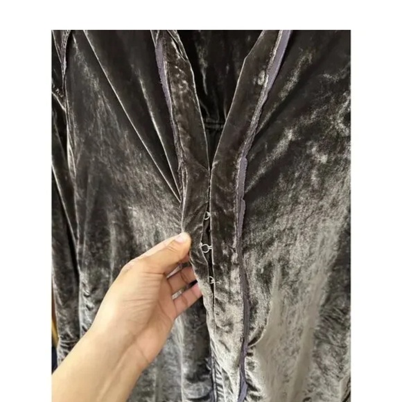 We The Free People Marianne Velvet Top Midnight Brown Medium - Picture 4 of 6